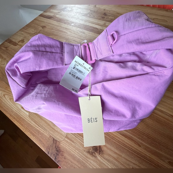 NWT convertible Béis The Crescent Catchall Crossbody Bag BERRY pink Barbie lilac - Picture 6 of 15